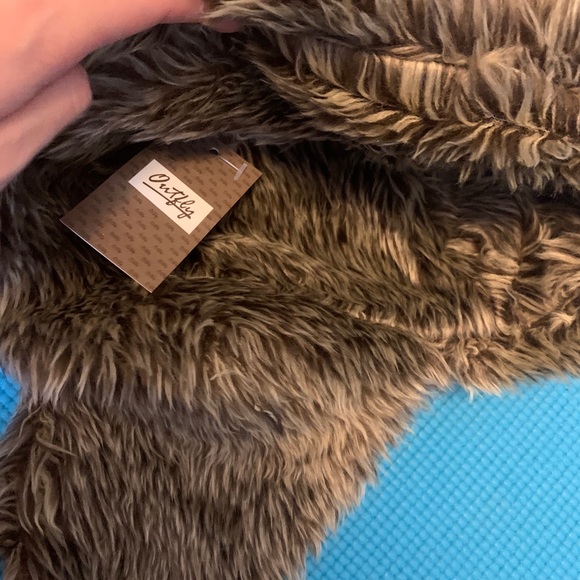 hat - Picture 3 of 3